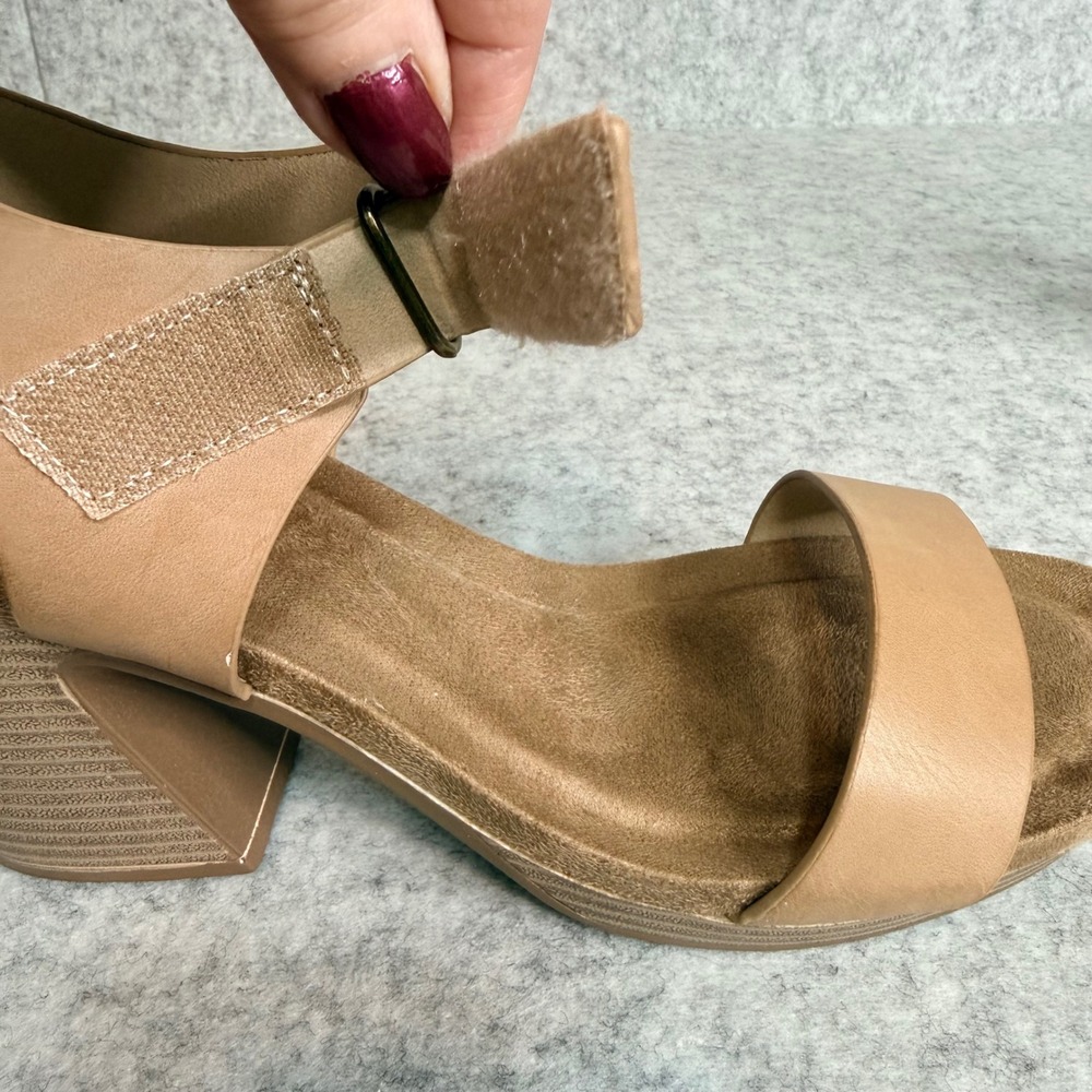 Pierre Dumas Morgen-9 Sandals Womens 10 Taupe Block Heel Ankle Strap NEW - Picture 4 of 9